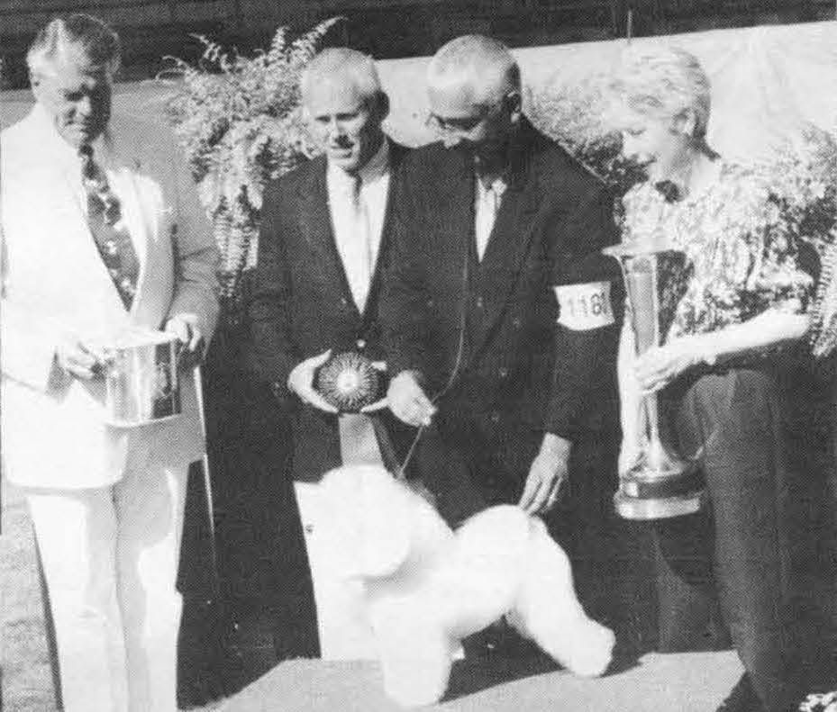 Lompoc Valley and Santa Barbara kennel clubs, 1998